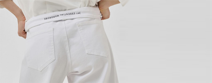 MY ESSENTIAL WARDROBE