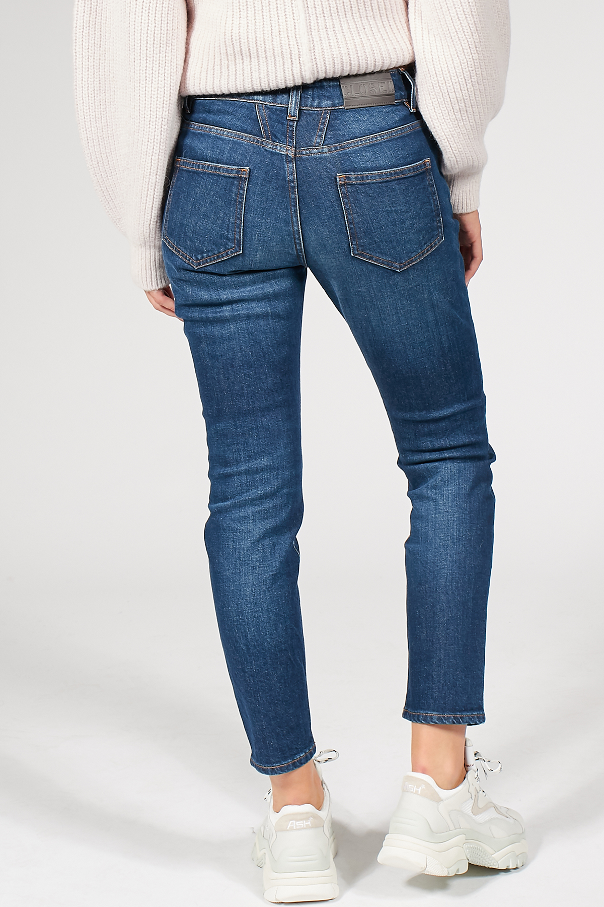 Mid Rise Slim Fit Jeans Baker