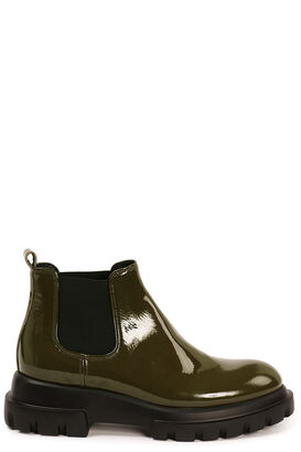 Chunky Chelsea Boots 