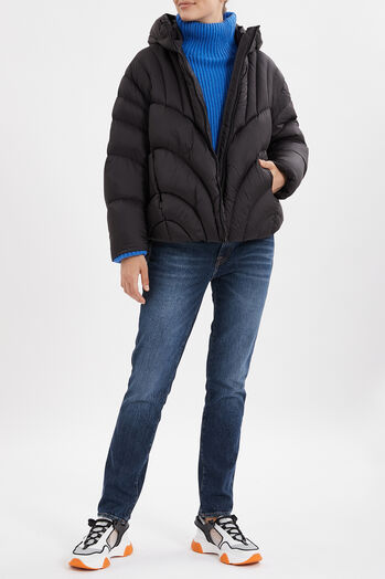 Hooded Down Jacket