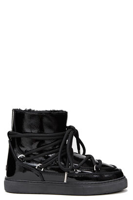 Lackleder Boots mit Lammfell