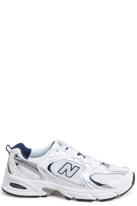 Sneaker 530