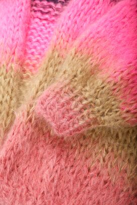 Handgestrickter Cardigan mit Kid Mohair