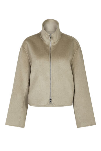 Jacke Dafina