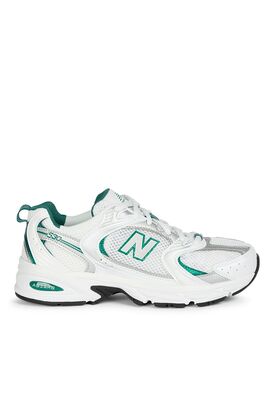 Sneaker MR530