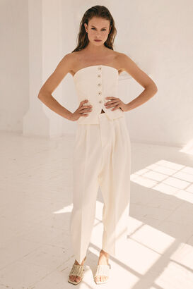 Hose Noa Crop