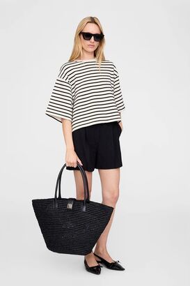 Shopper Lou