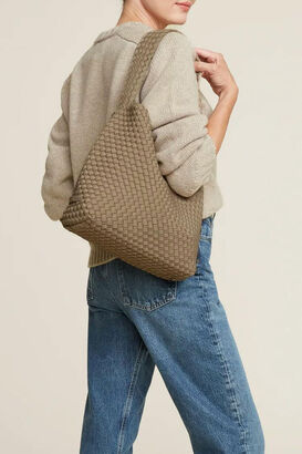 Nomad Hobo Medium