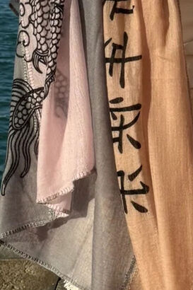Cashmere Tuch Chinese Dragon