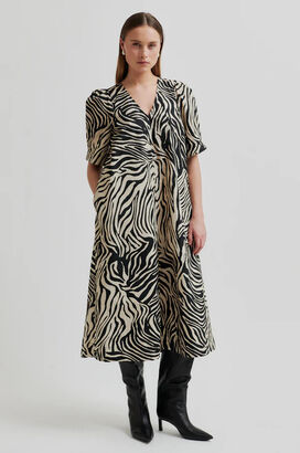 Kleid Pranni