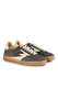 Sneaker Club Braun