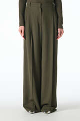Hose Pallia
