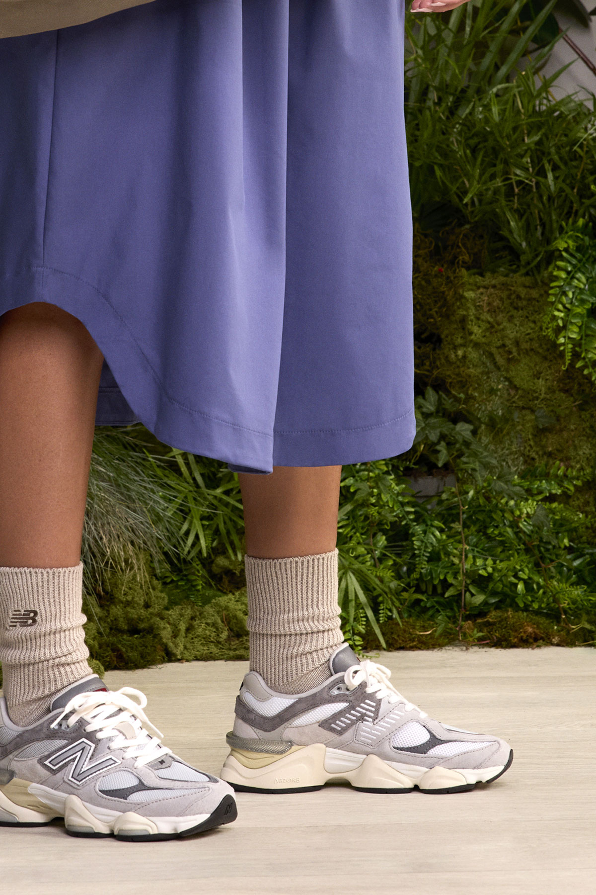 Sneaker U9060
