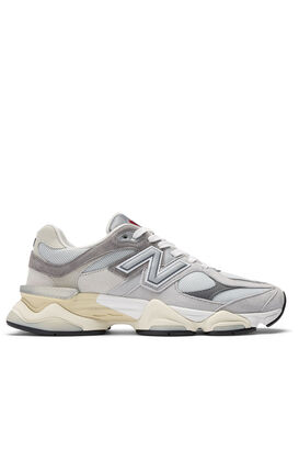 Sneaker U9060