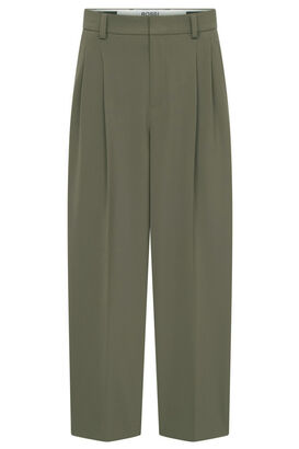 Hose Noa Crop