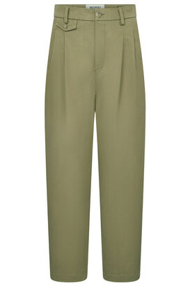 Hose Noa Crop