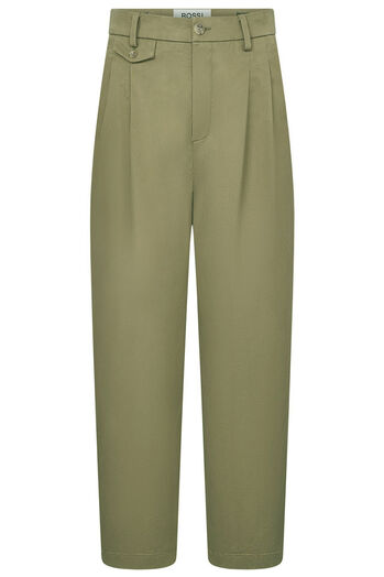Hose Noa Crop