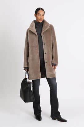 Fake Fur Mantel 