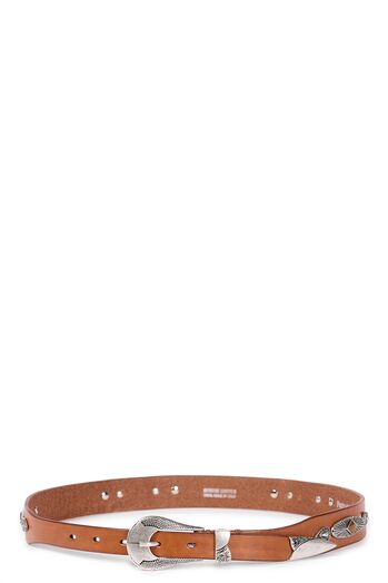 G&uuml;rtel mit Nietenbesatz