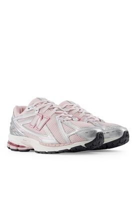 Sneaker U1906