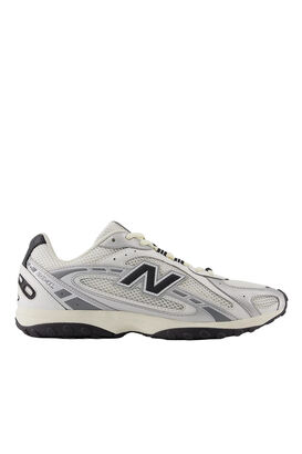 Sneaker U204
