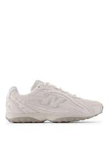 Sneaker U204