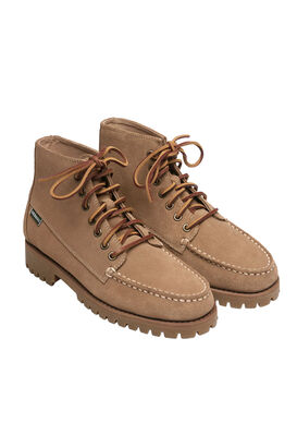 Boots Parker
