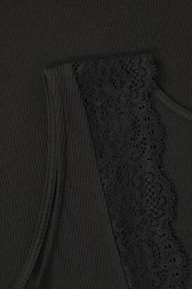 Top mit Spitze