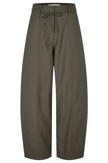 Hose New Cargo