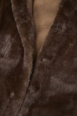 Fake Fur Mantel