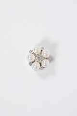 Knopf Cover, Pearl